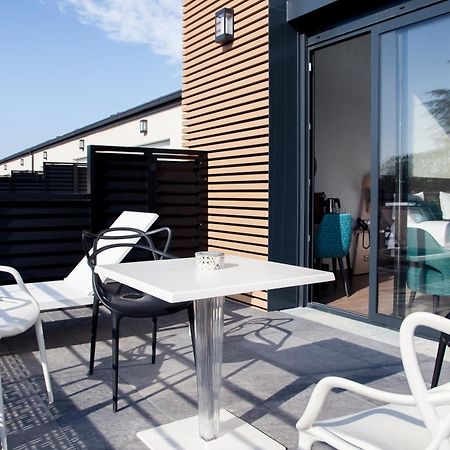 Logis Hotel Relais Saint Jacques - Chateauroux Déols Esterno foto