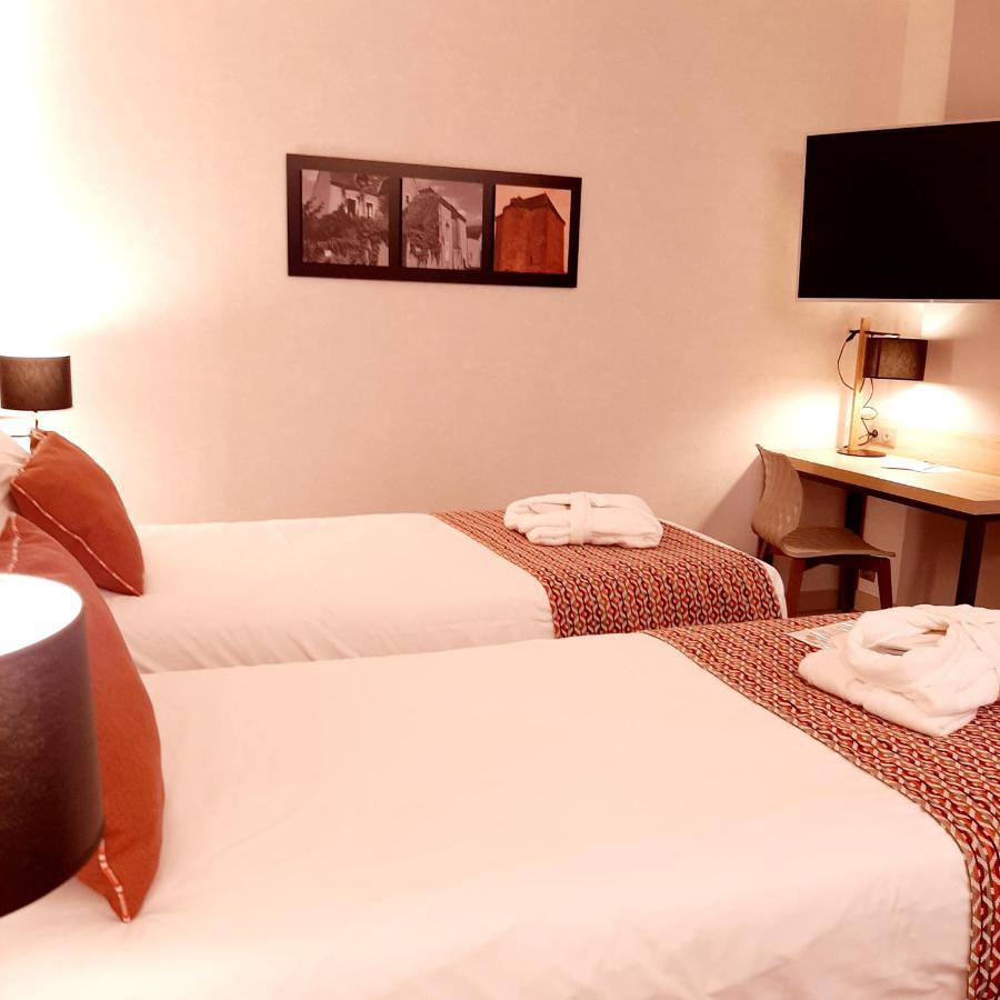 Logis Hotel Relais Saint Jacques - Chateauroux Déols Esterno foto