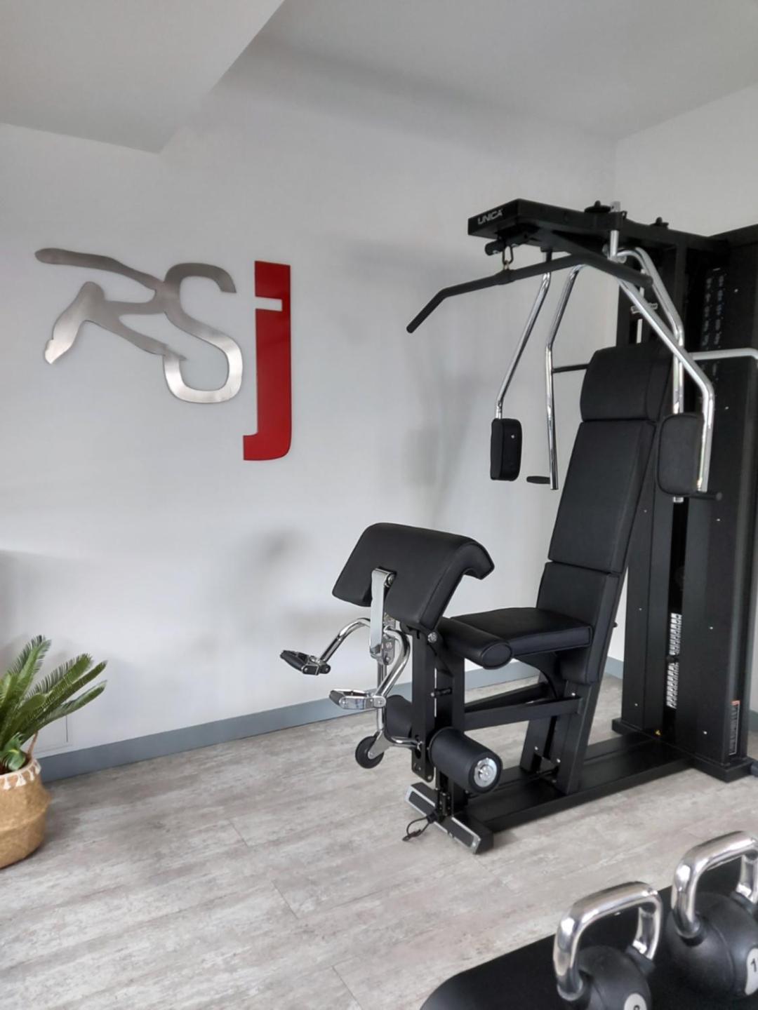 Logis Hotel Relais Saint Jacques - Chateauroux Déols Esterno foto