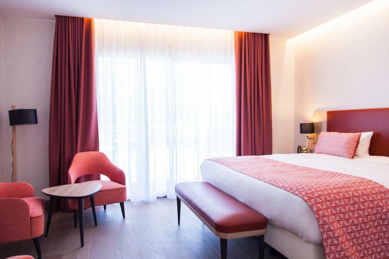 Logis Hotel Relais Saint Jacques - Chateauroux Déols Esterno foto